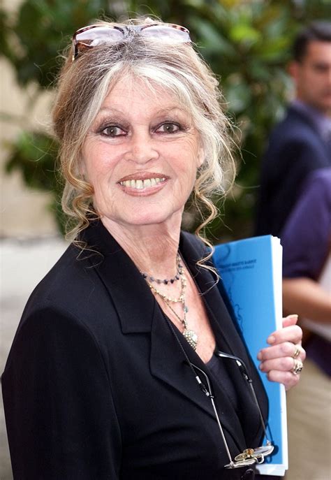 brigitte b|Brigitte Bardot, Who Is Not Afraid of Aging at 89, Sparks ...